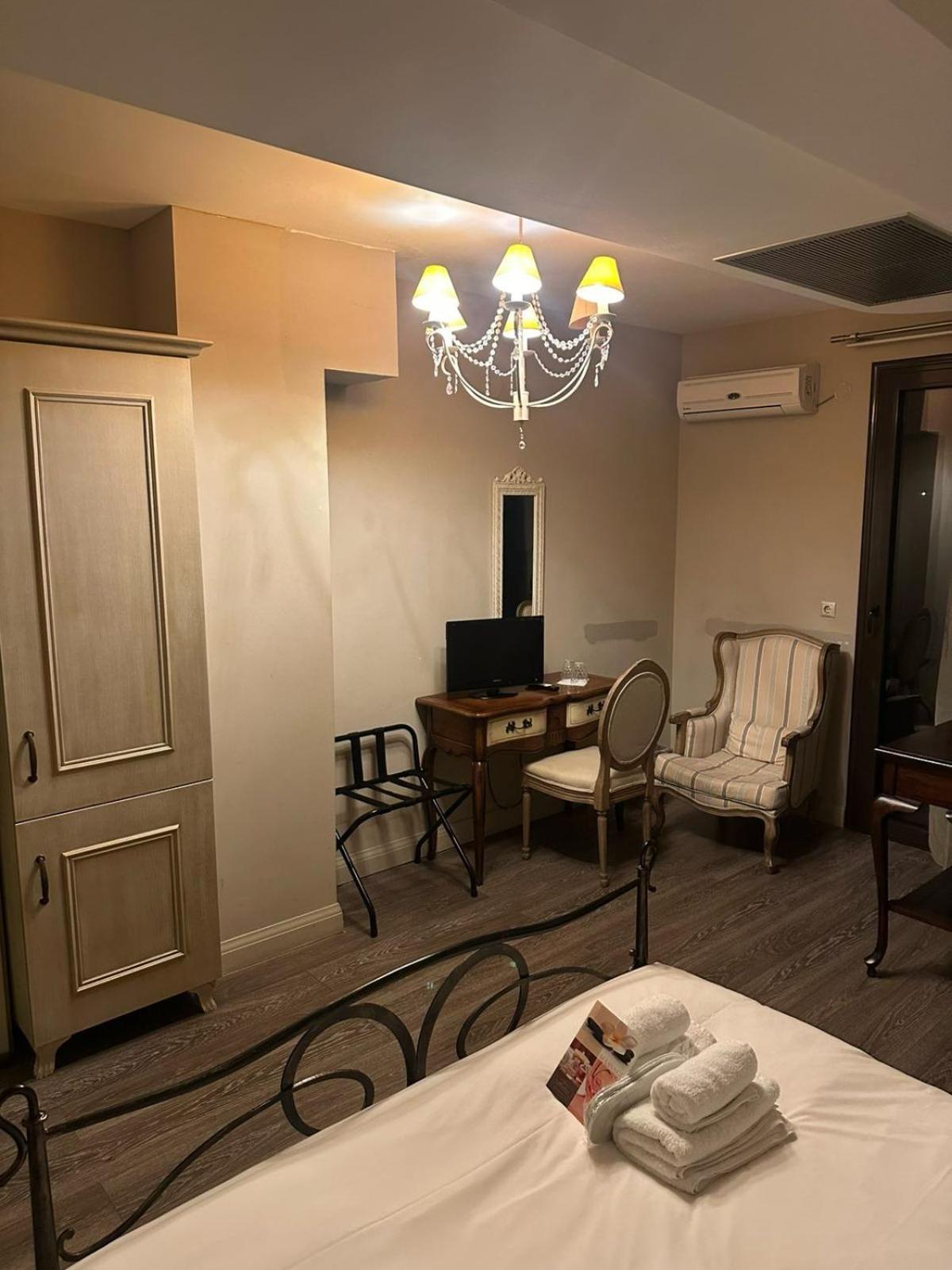 Melies Boutique Hotel Loutraki  Luaran gambar